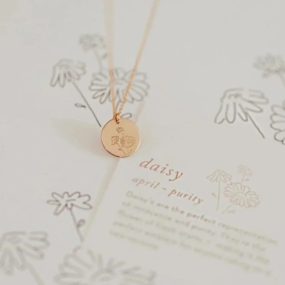 April Daisy Bohemian Birth Flower Charm Necklace - Picture 2 of 10